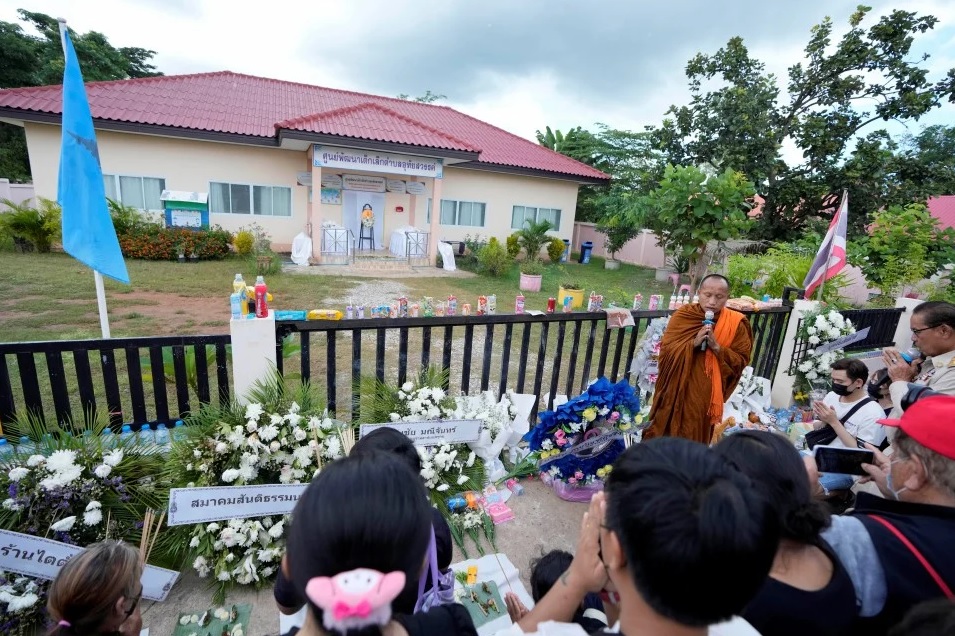 CNN Meminta Maaf Syuting di Lokasi Pembunuhan Massal di Tempat Penitipan Anak di Thailand